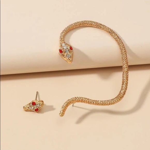 🆕 Gold Serpentine Wrap Around Gold Earring - Brand NEW…Great Gift!! - Picture 3 of 5